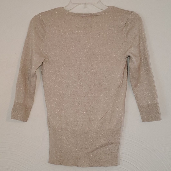 White House Black Market xs gold metallic top EUC - Picture 3 of 3